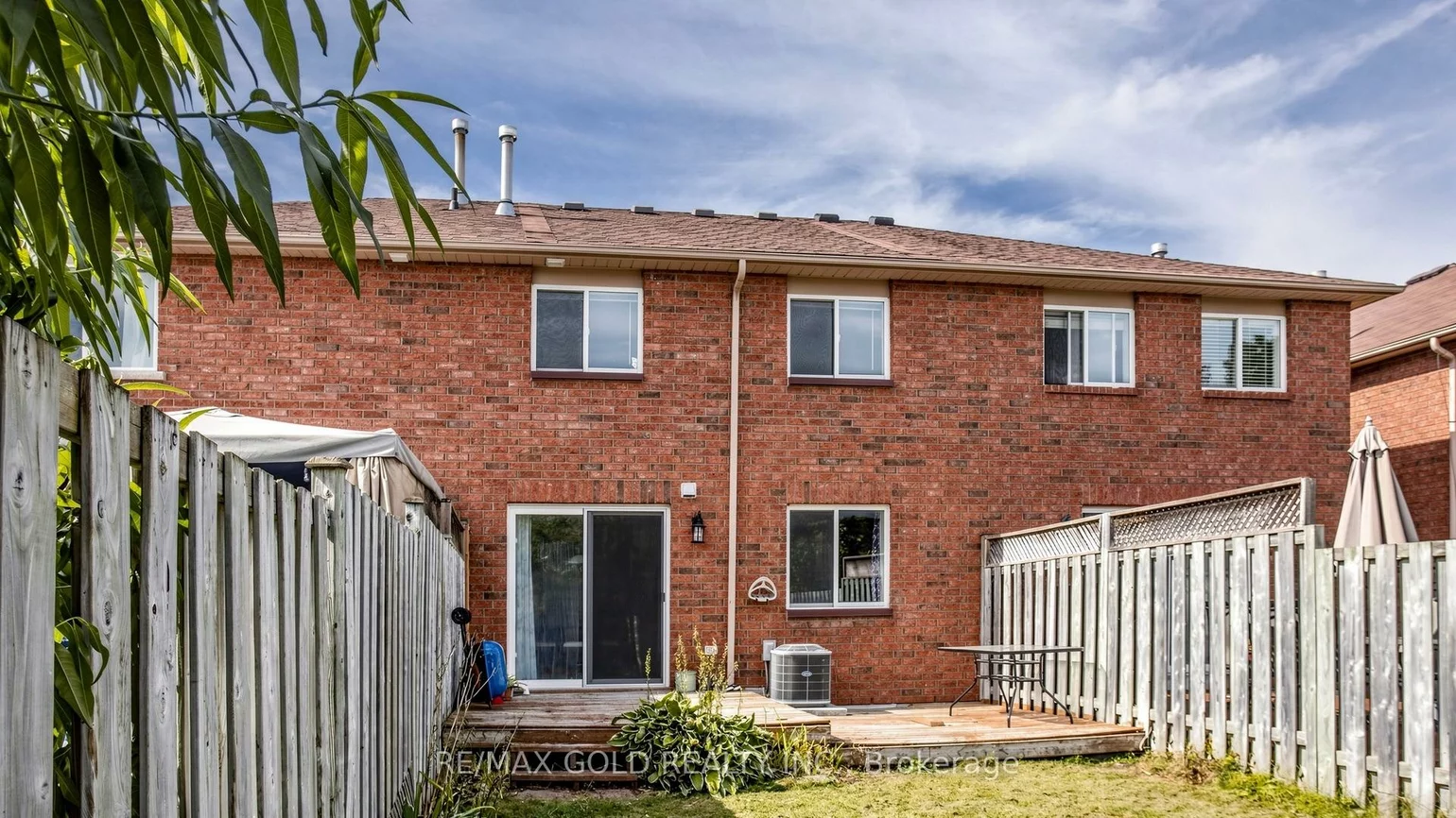 29, Srigley, Holly, Barrie