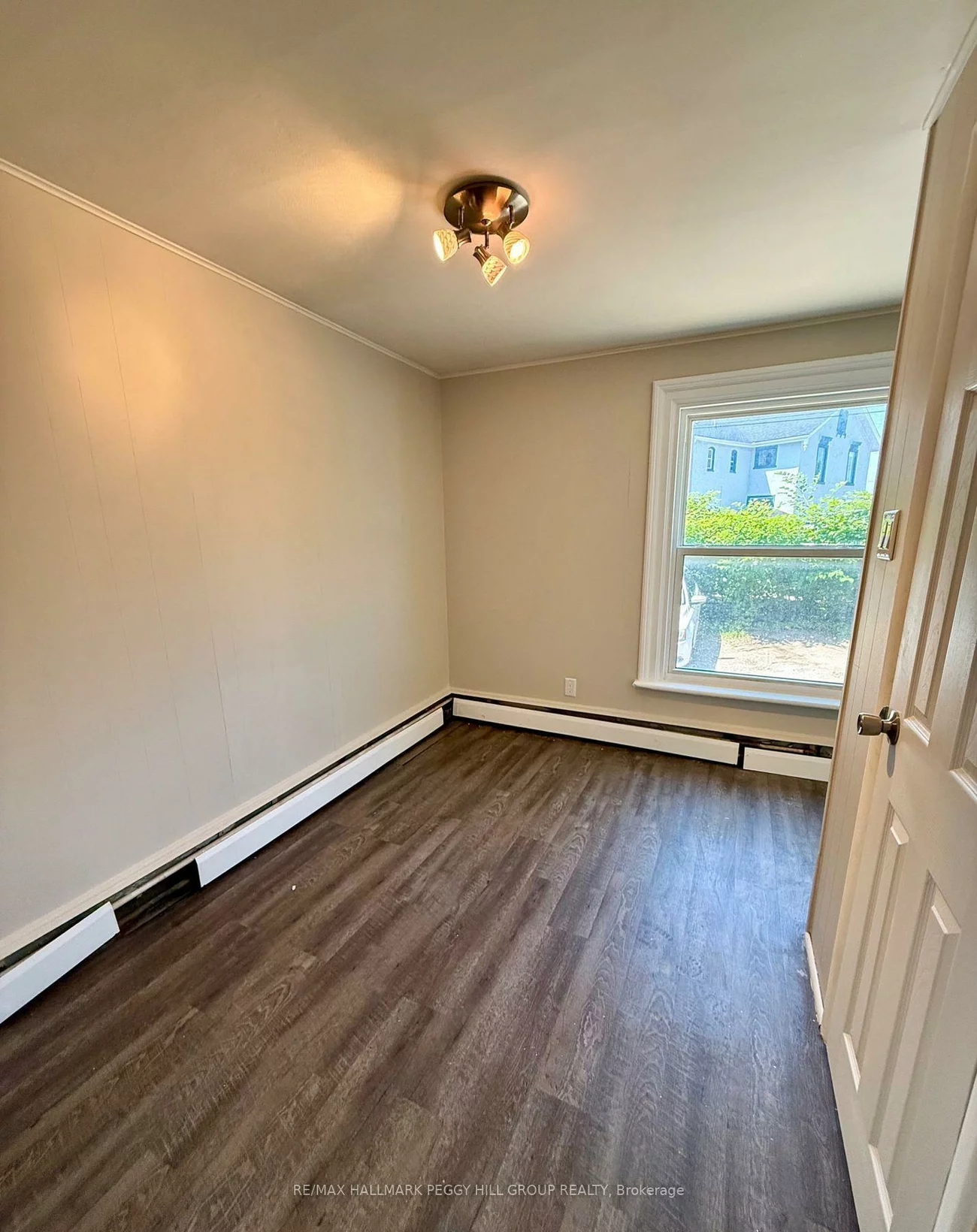 42, Toronto, City Centre, Barrie