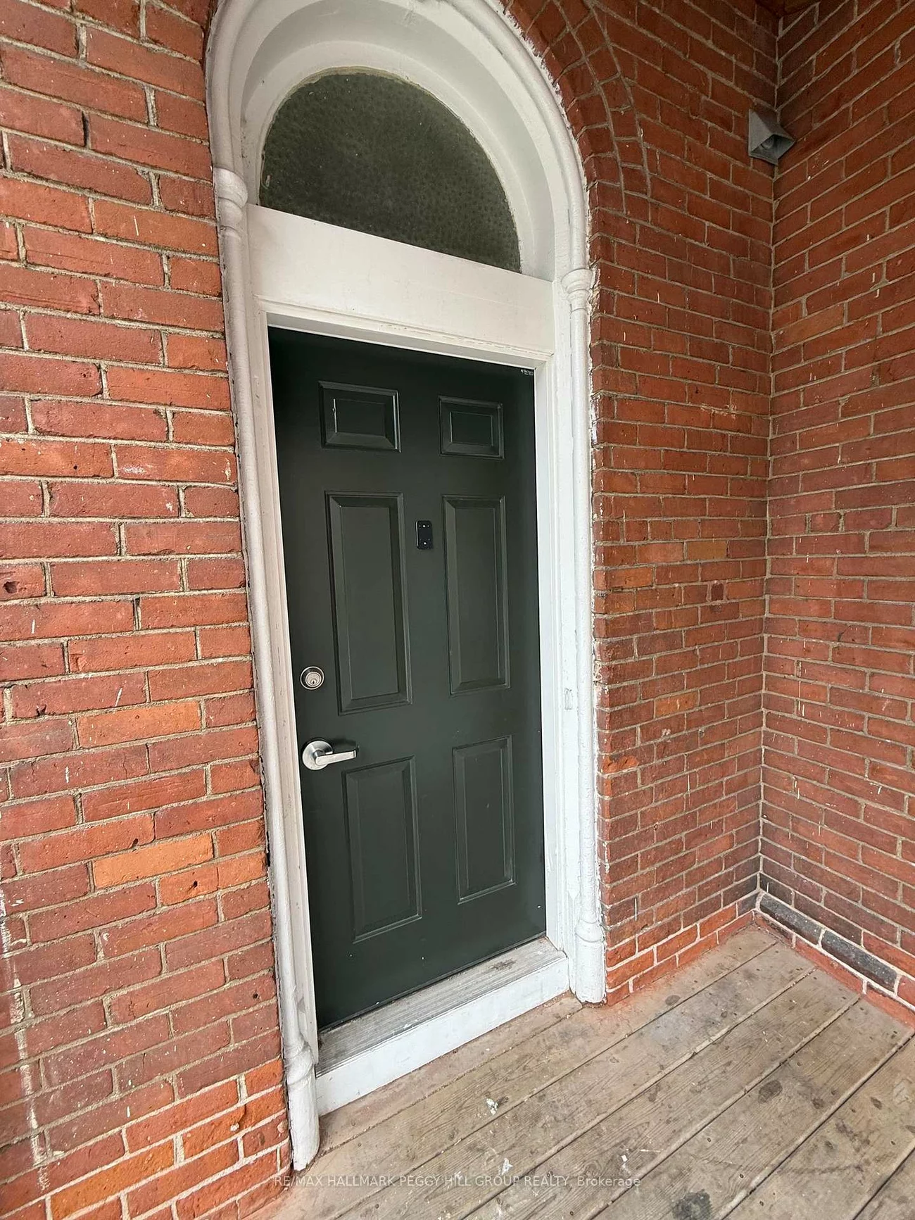 42, Toronto, City Centre, Barrie