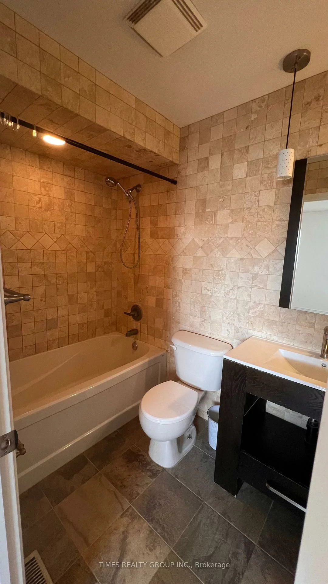 46, Ridwell, Edgehill Drive, Barrie