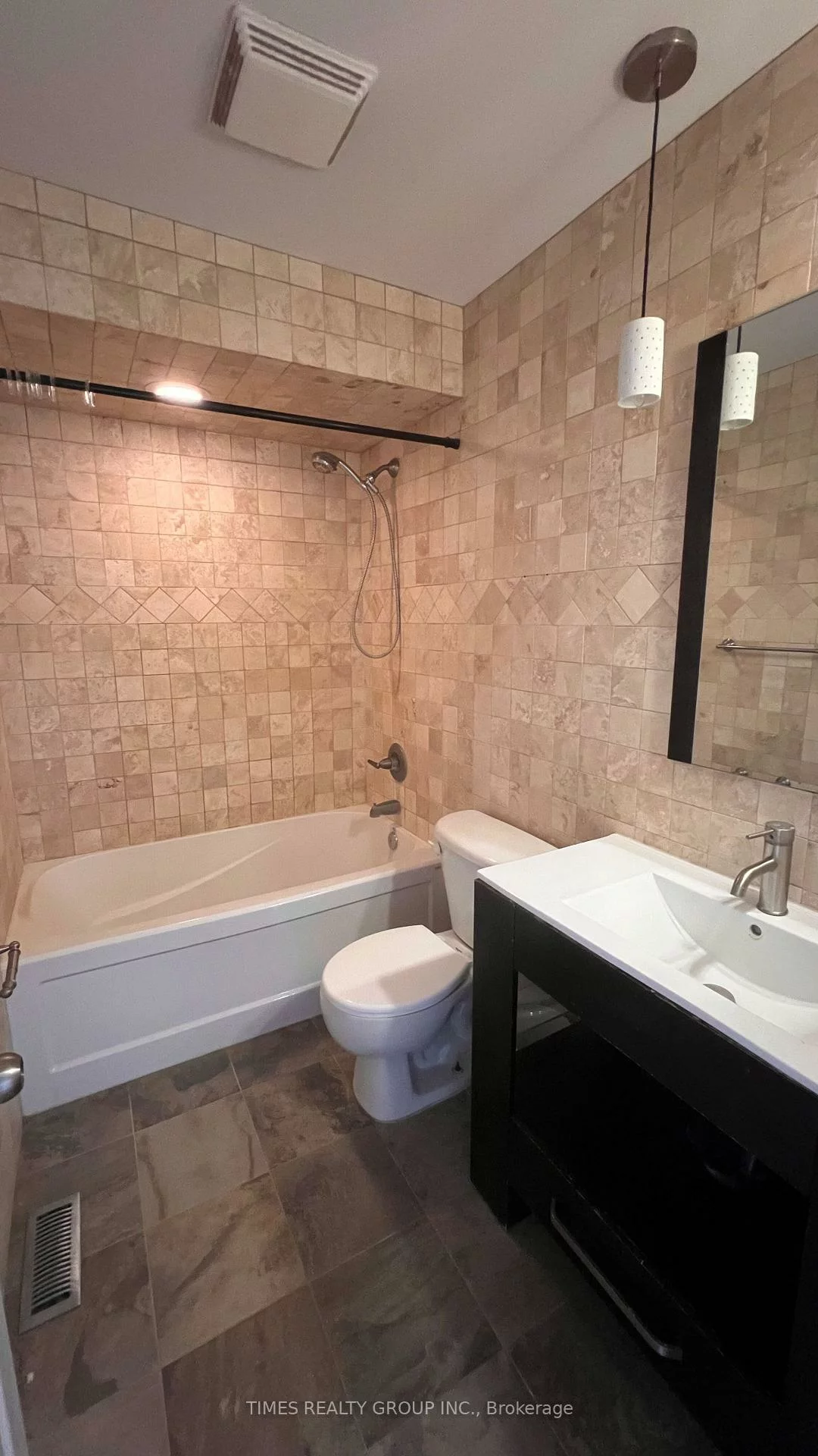 46, Ridwell, Edgehill Drive, Barrie