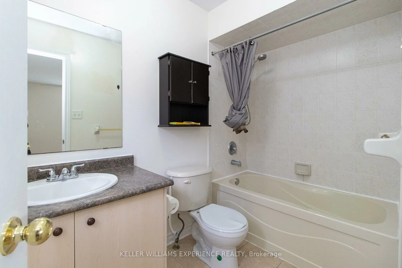 304, Country, Painswick South, Barrie