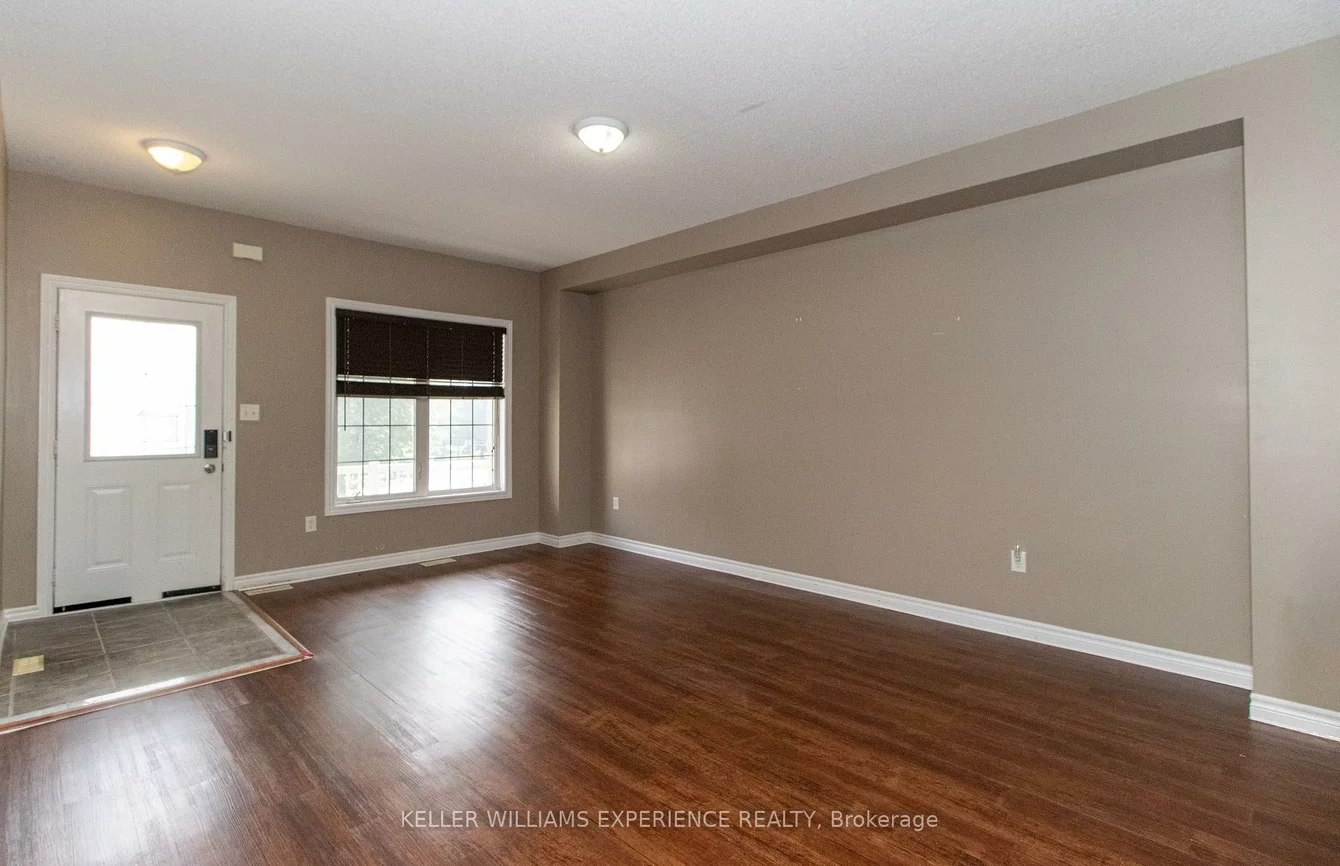 304, Country, Painswick South, Barrie