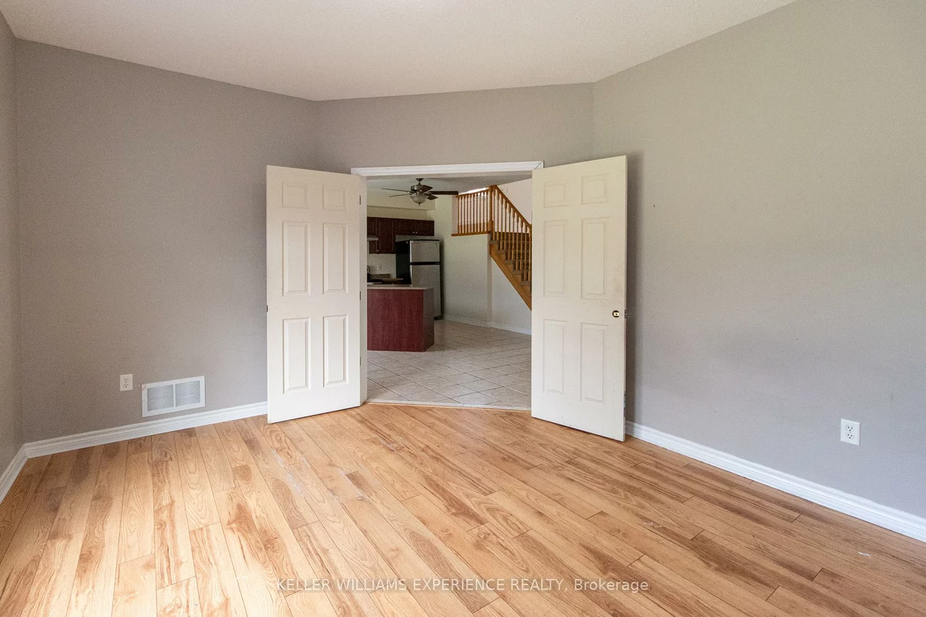 304, Country, Painswick South, Barrie