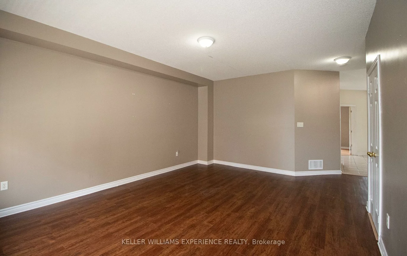 304, Country, Painswick South, Barrie