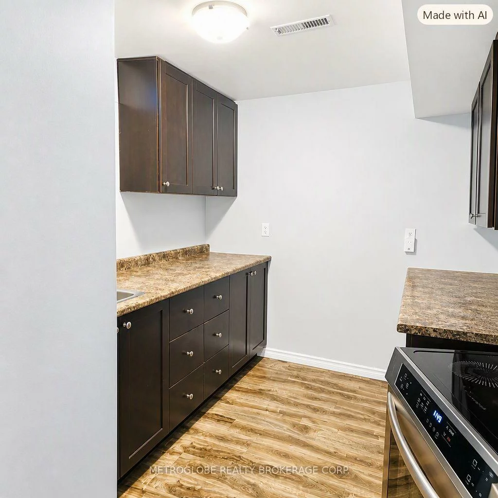 36, Blair, Grove East, Barrie
