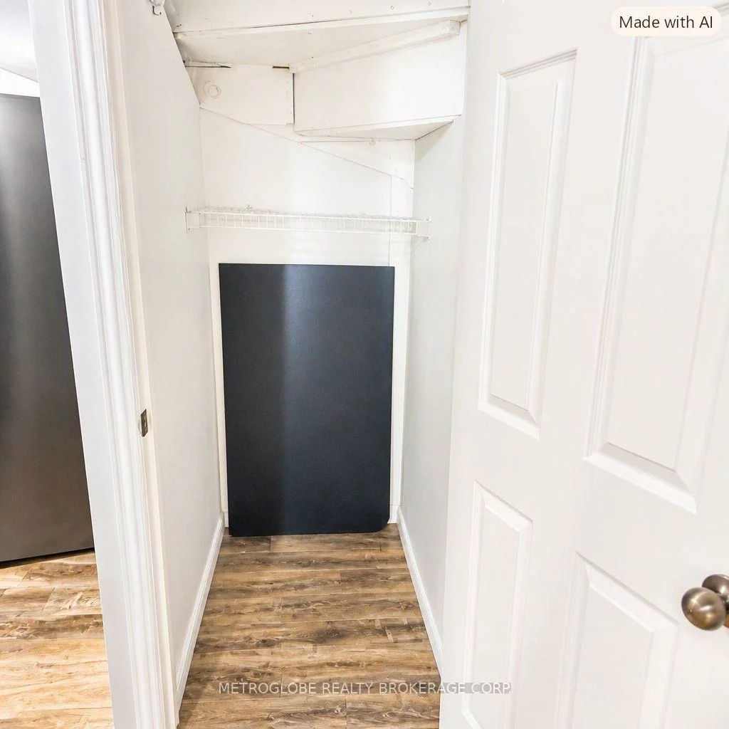 36, Blair, Grove East, Barrie