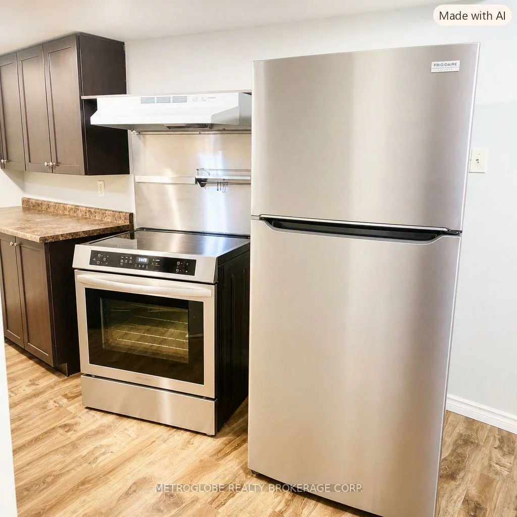 36, Blair, Grove East, Barrie