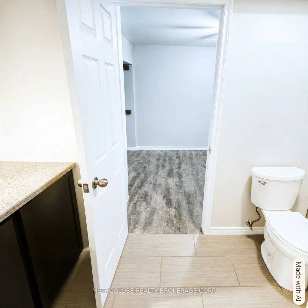 36, Blair, Grove East, Barrie