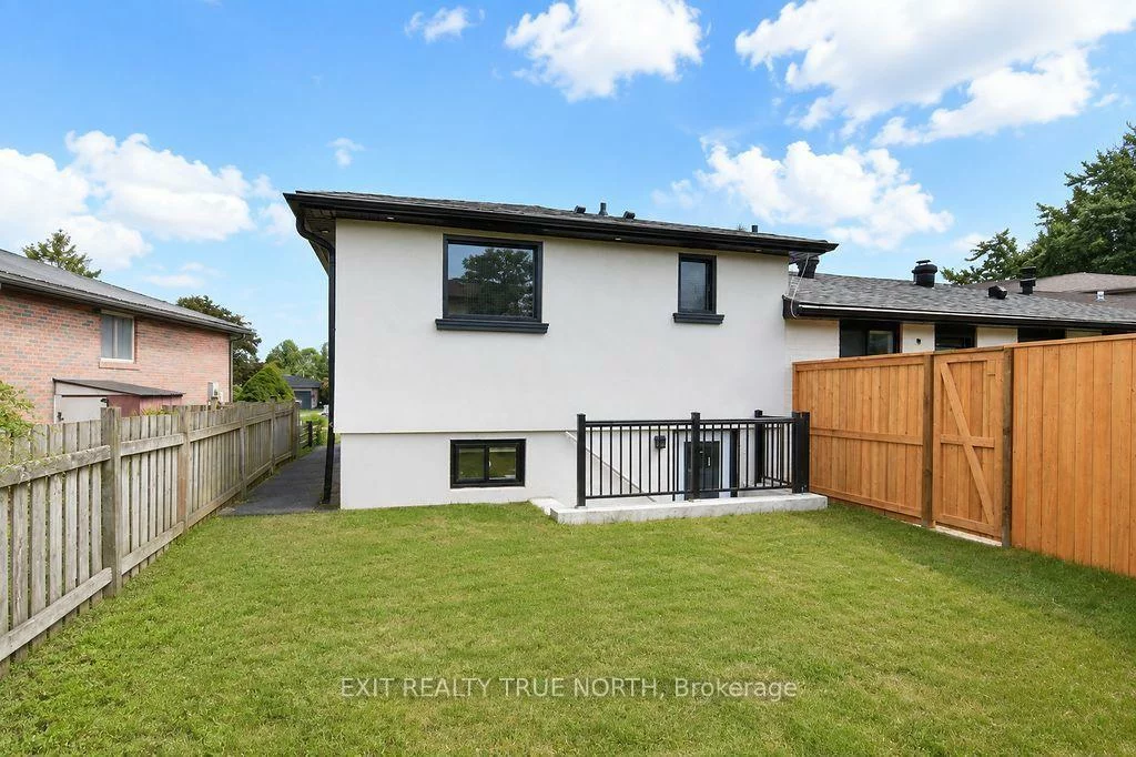 66, Peacock, Allandale Heights, Barrie