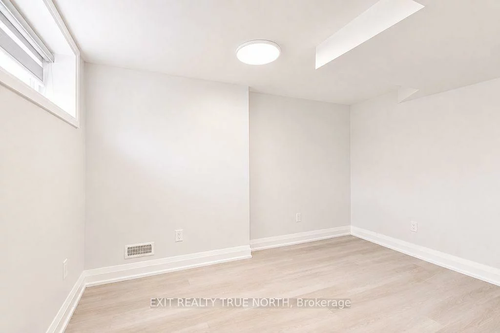 66, Peacock, Allandale Heights, Barrie