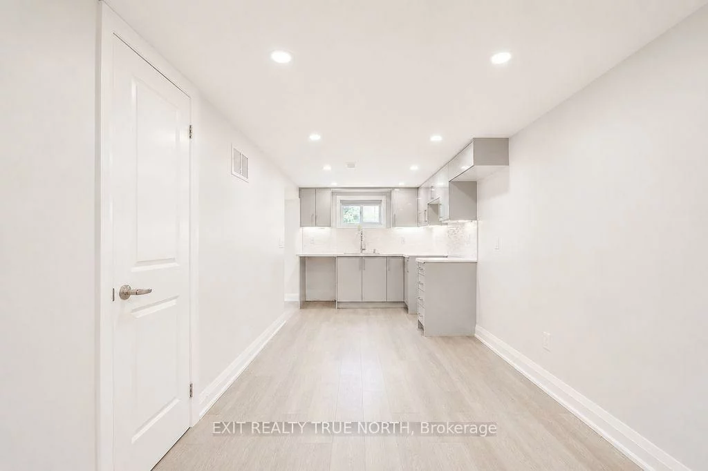 66, Peacock, Allandale Heights, Barrie