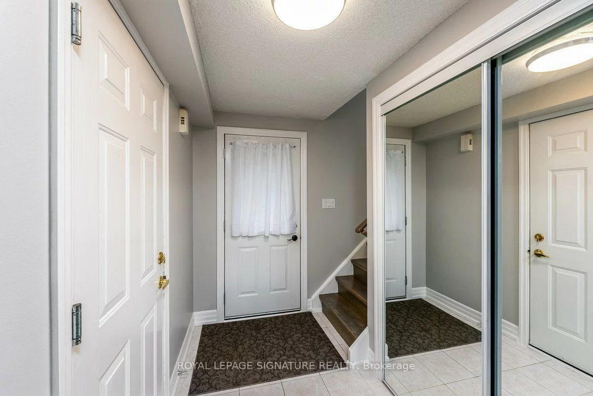 215, Turnbridge, Georgian Drive, Barrie