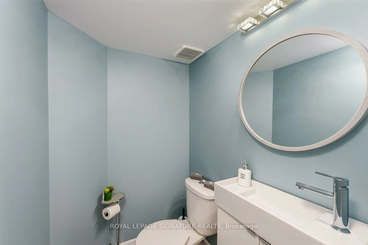 215, Turnbridge, Georgian Drive, Barrie