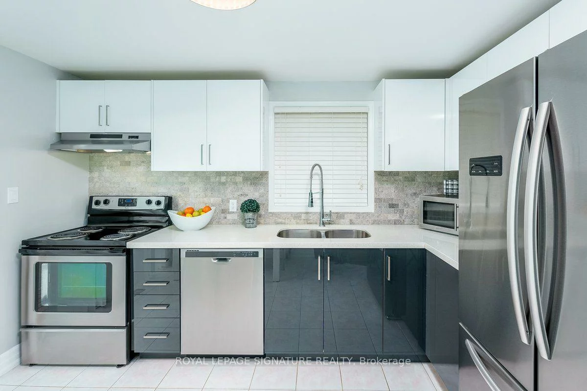 215, Turnbridge, Georgian Drive, Barrie