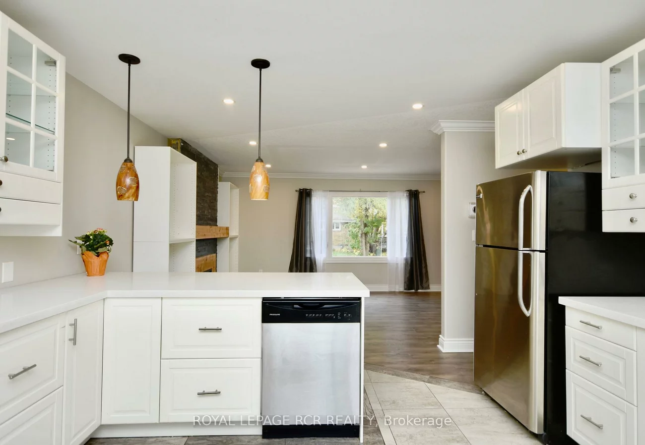 52, Drury, Wellington, Barrie