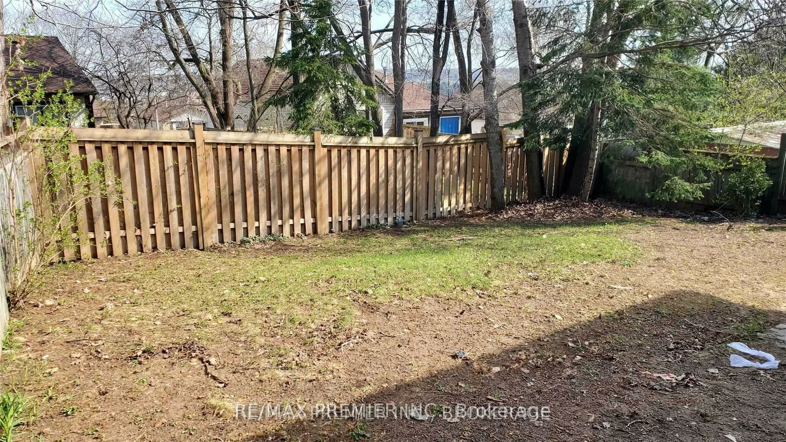 77, Fox, Letitia Heights, Barrie