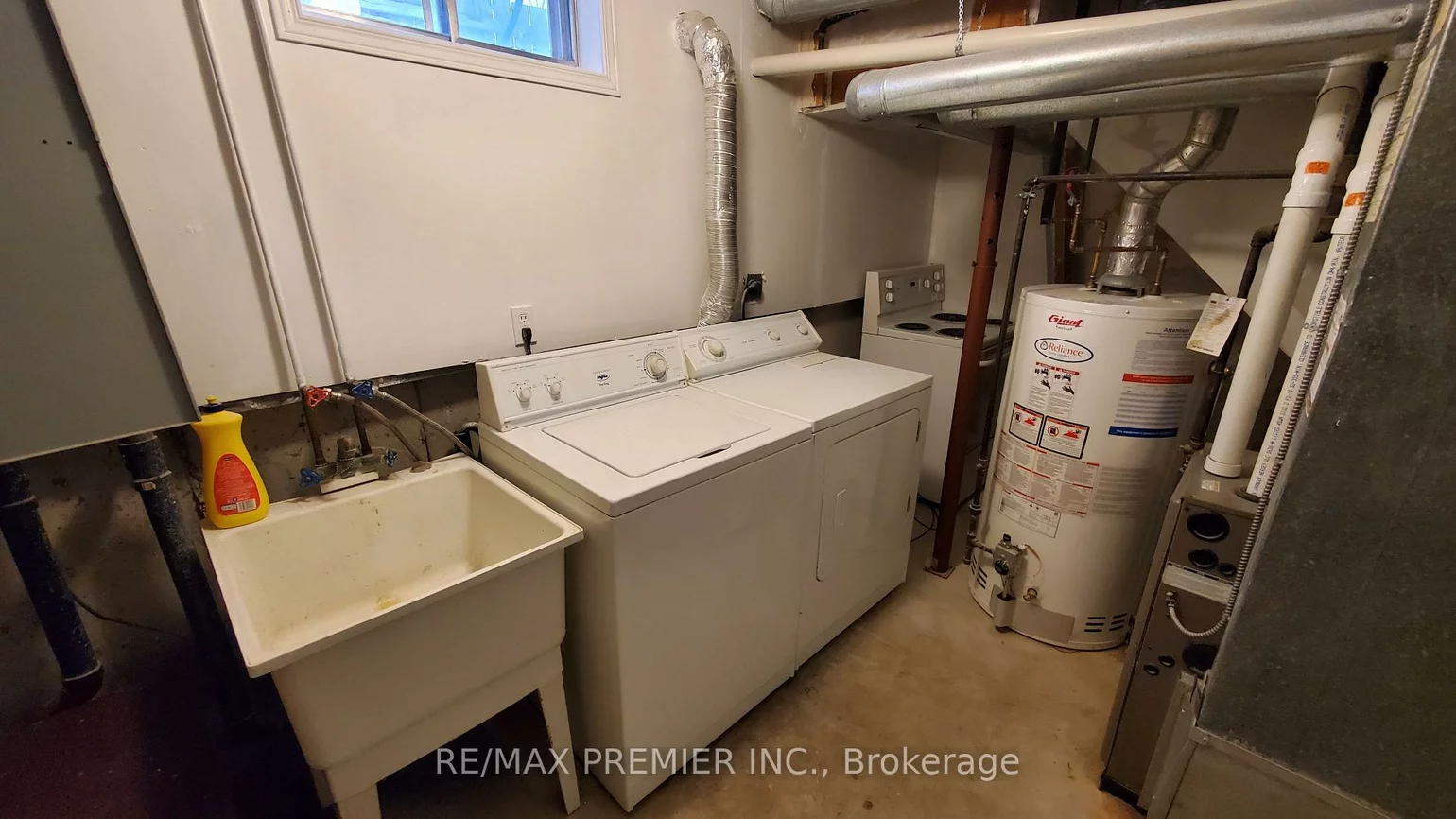 77, Fox, Letitia Heights, Barrie