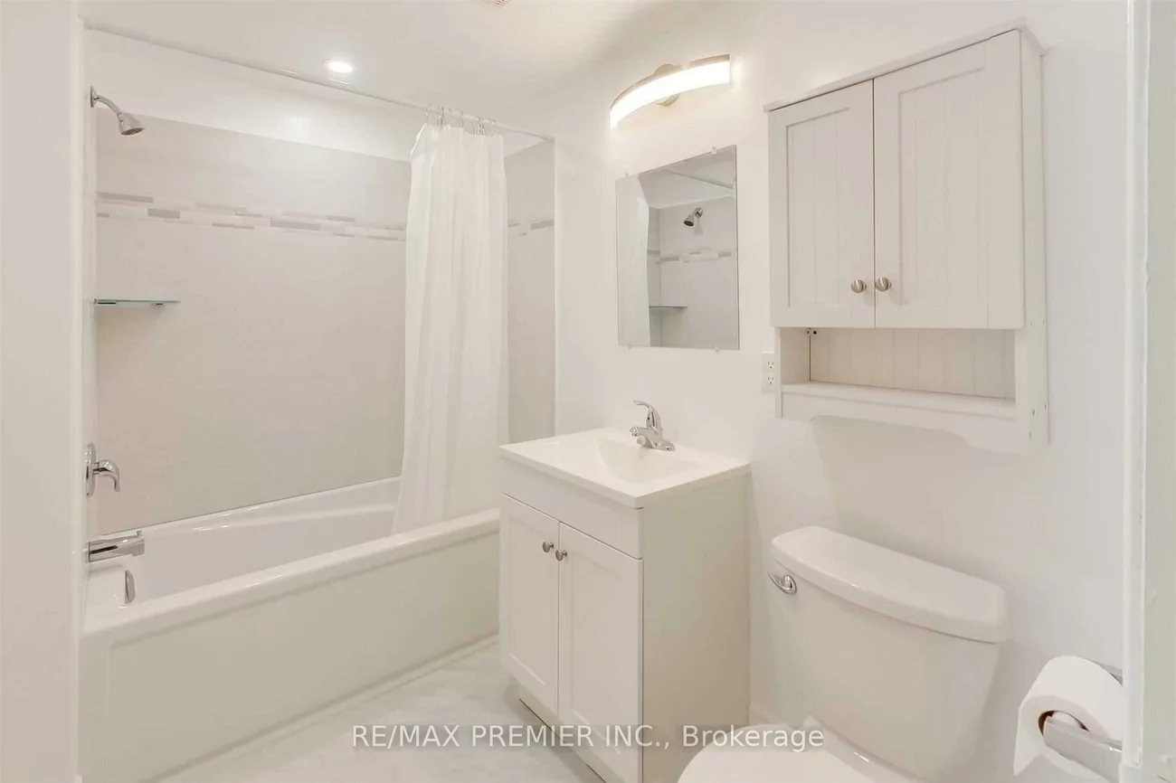 77, Fox, Letitia Heights, Barrie