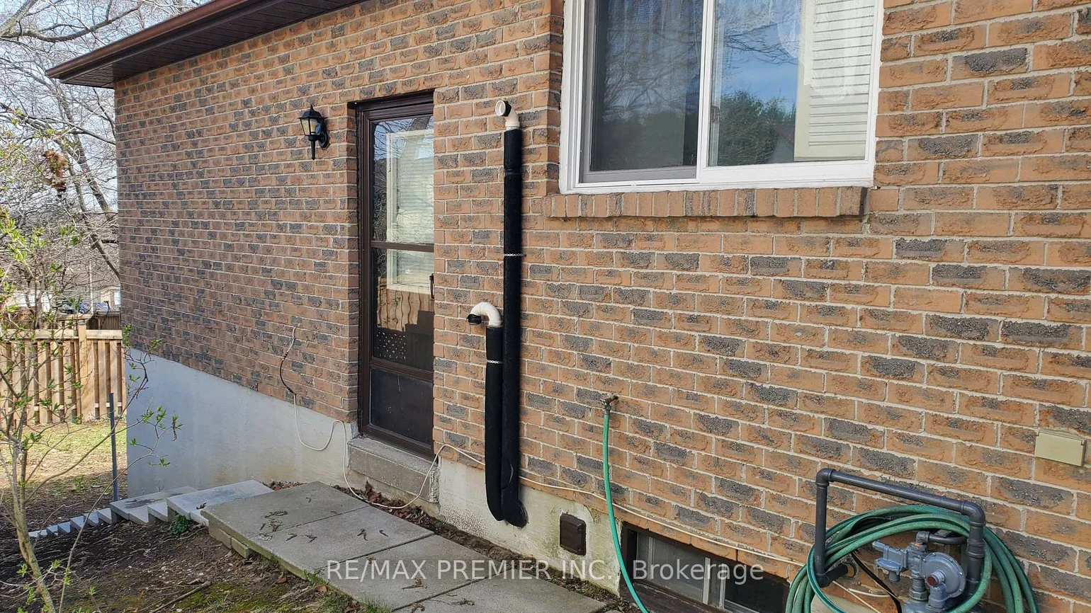 77, Fox, Letitia Heights, Barrie