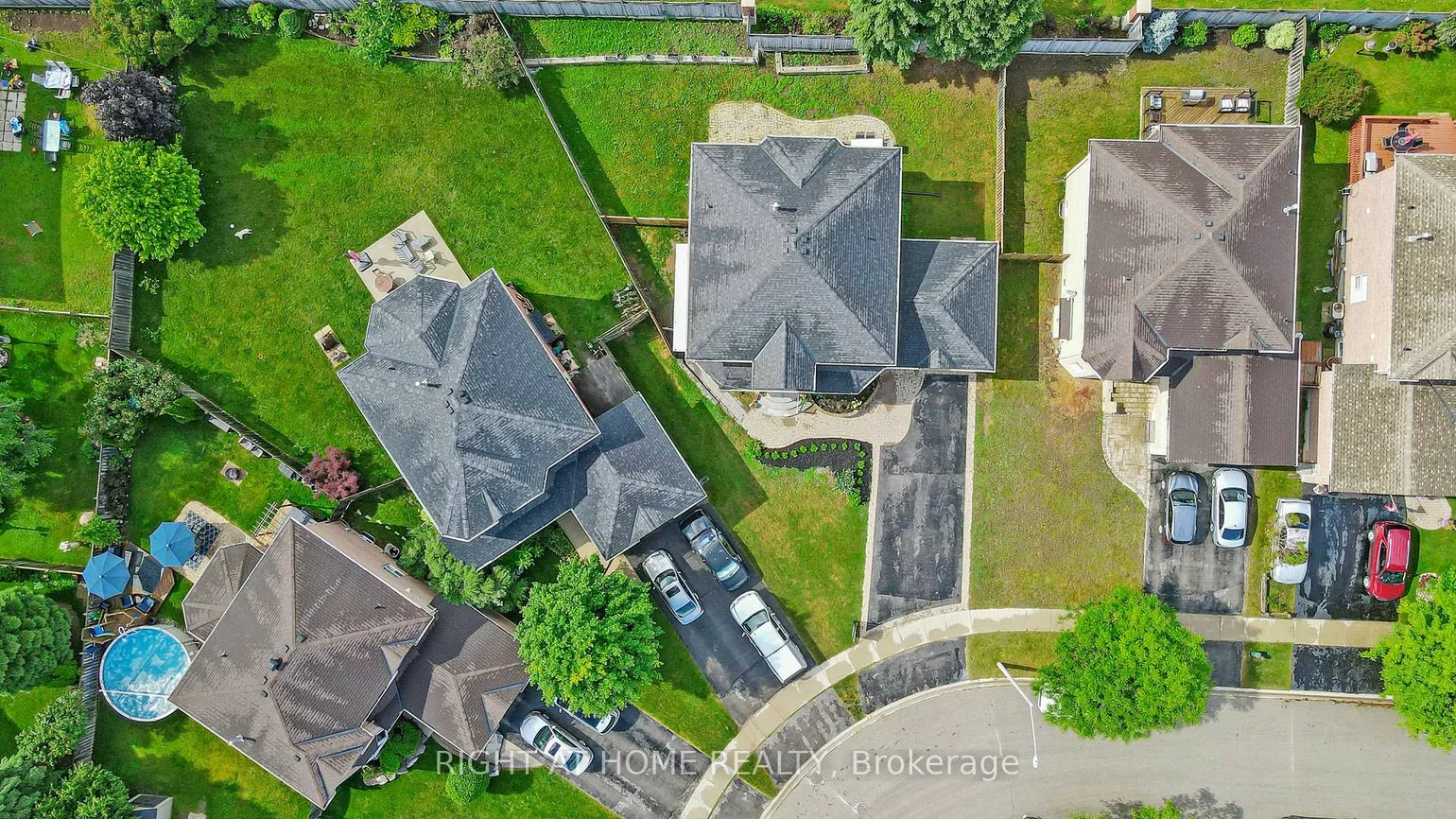 38, Prince George, Innis-Shore, Barrie