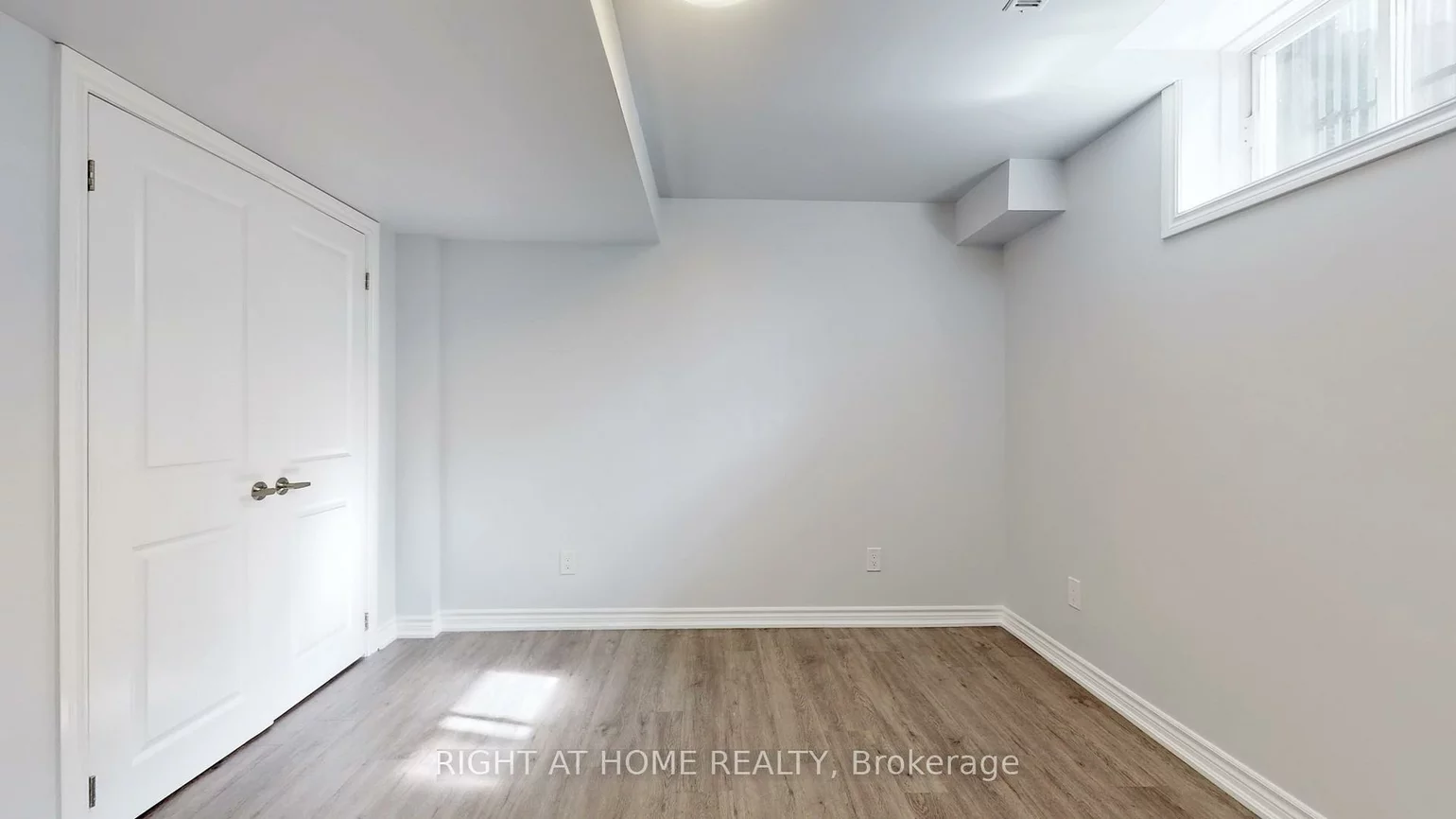 38, Prince George, Innis-Shore, Barrie