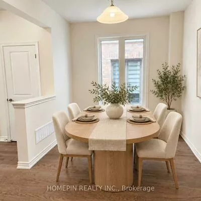 21, Phoenix, Painswick South, Barrie