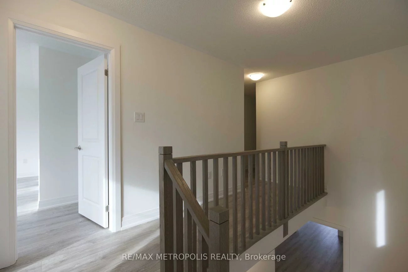 37, Shepherd, Rural Barrie Southeast, Barrie