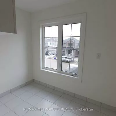 37, Shepherd, Rural Barrie Southeast, Barrie