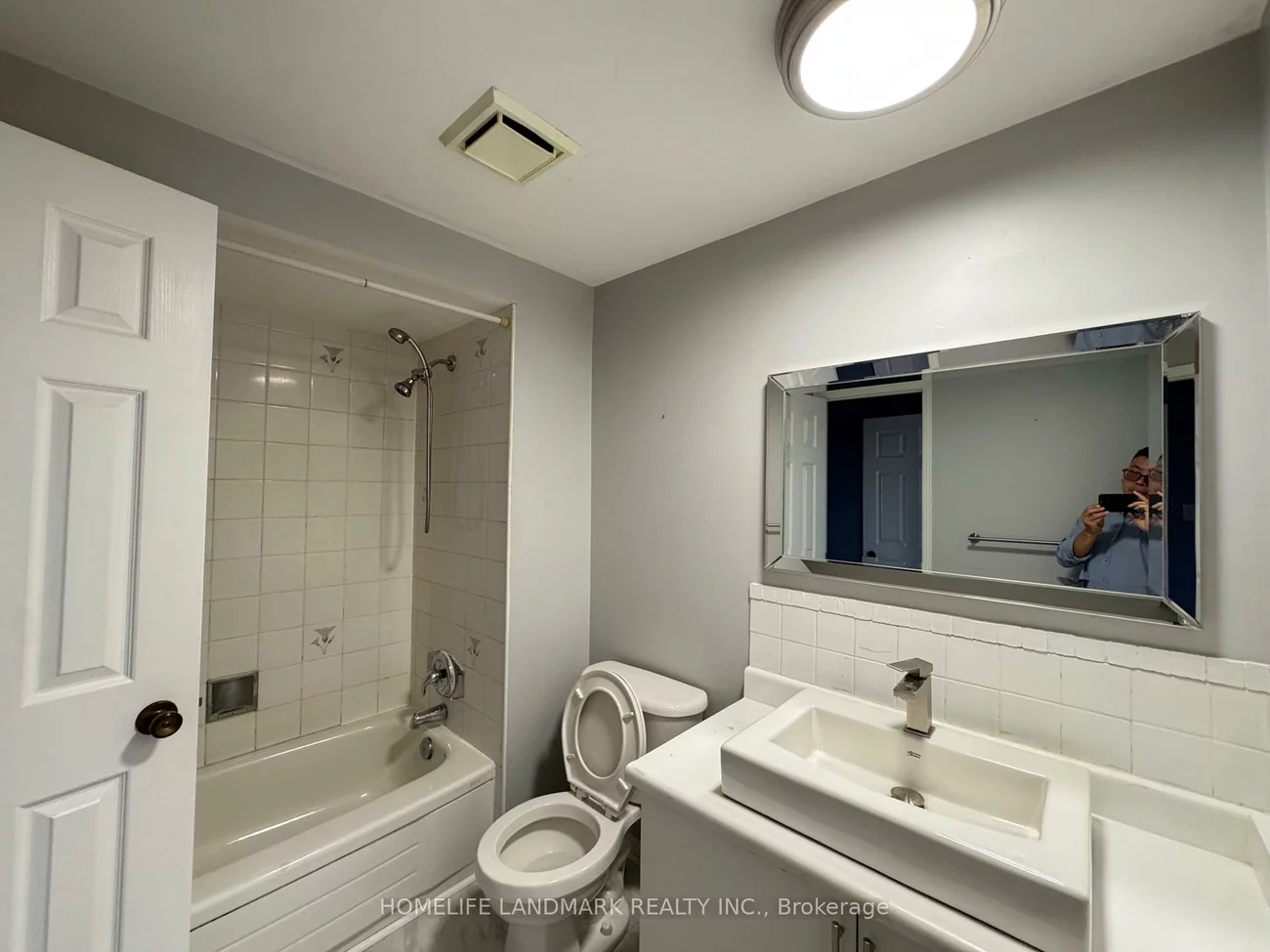 23, Wallace, Northwest, Barrie