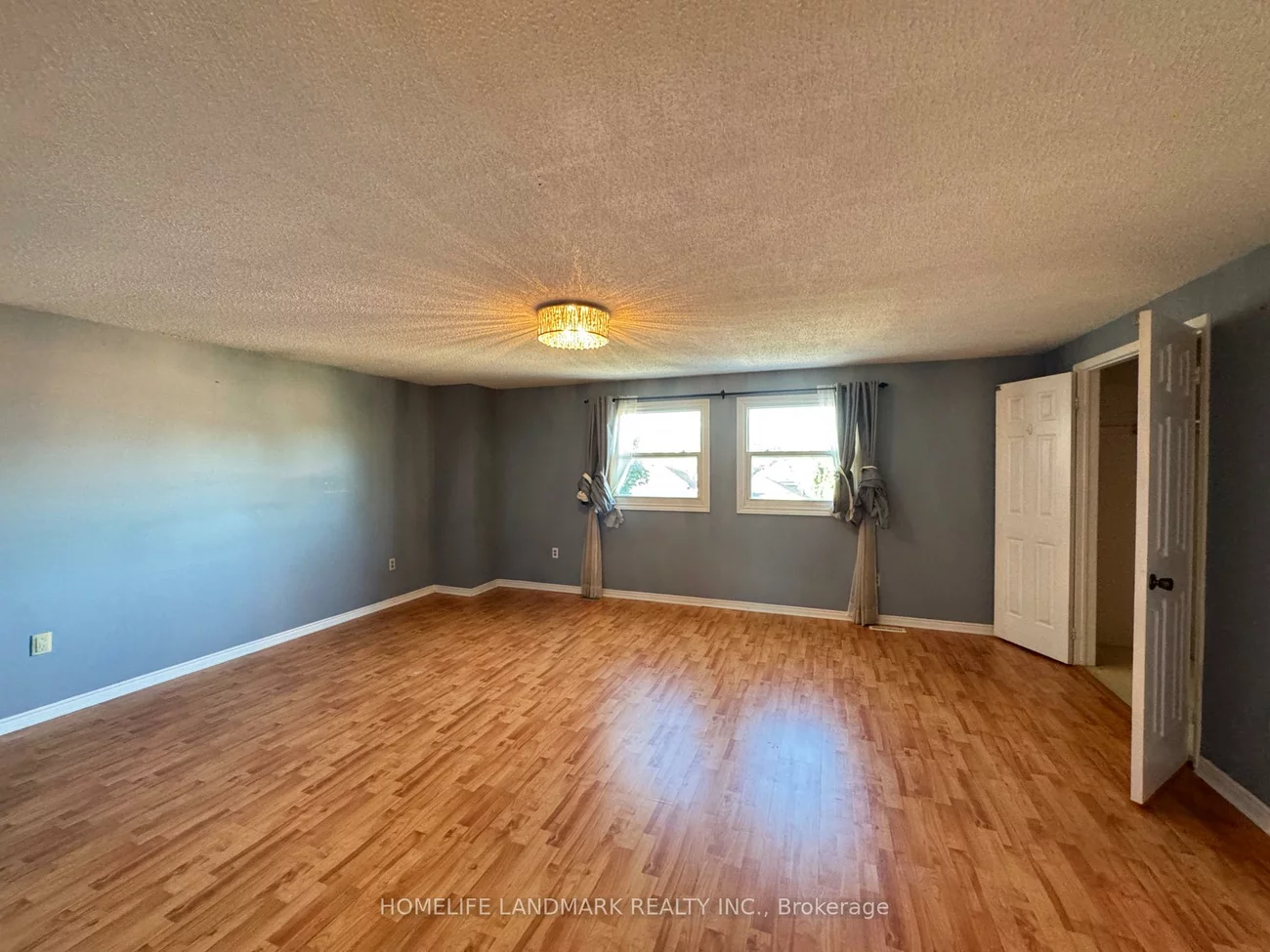 23, Wallace, Northwest, Barrie