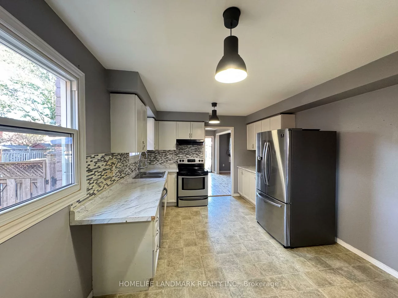 23, Wallace, Northwest, Barrie