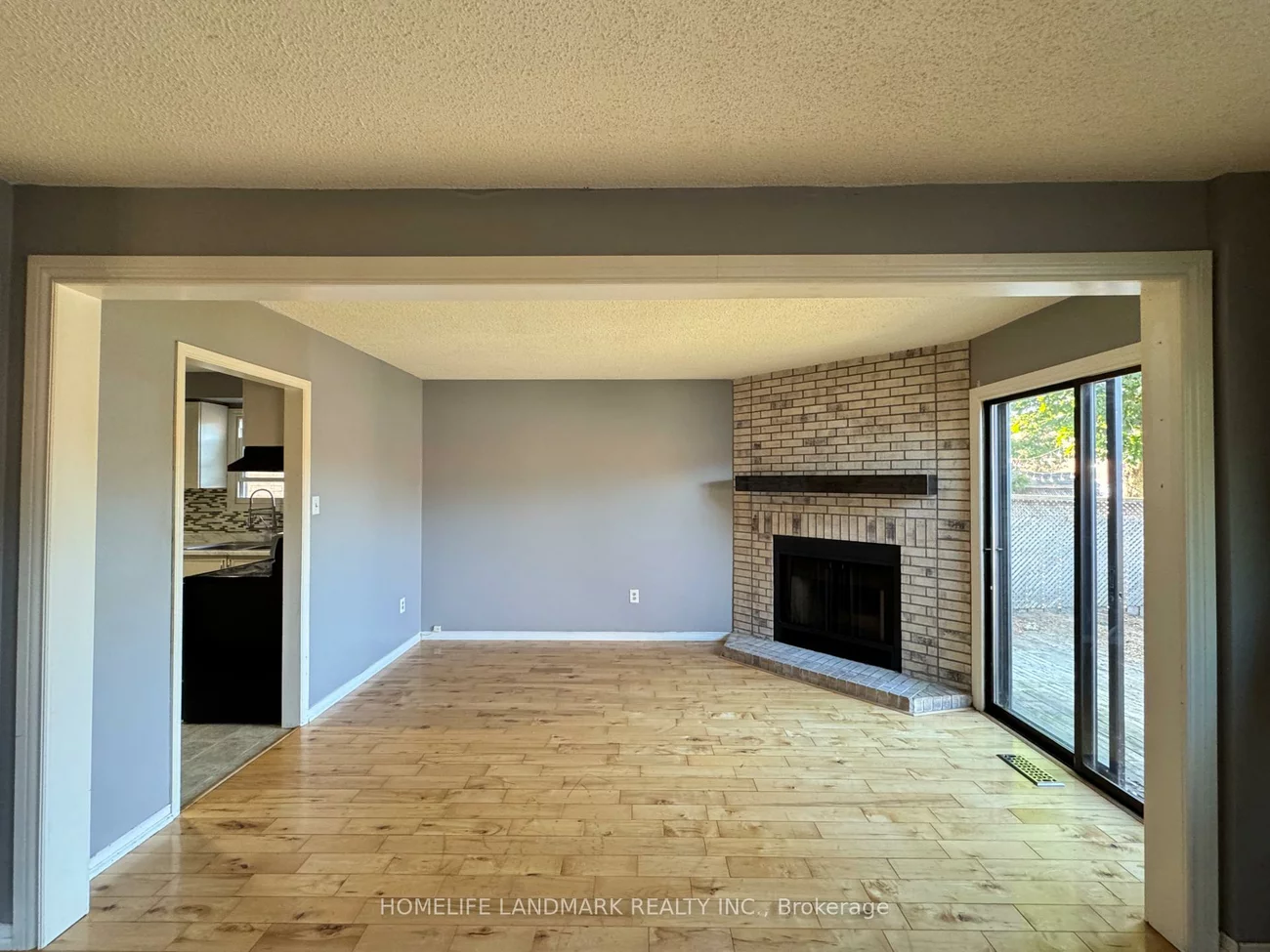 23, Wallace, Northwest, Barrie