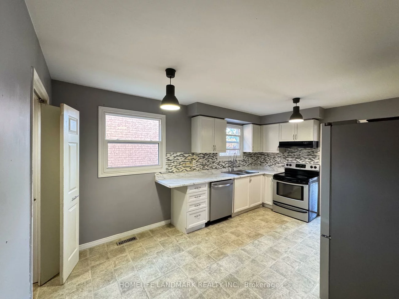 23, Wallace, Northwest, Barrie