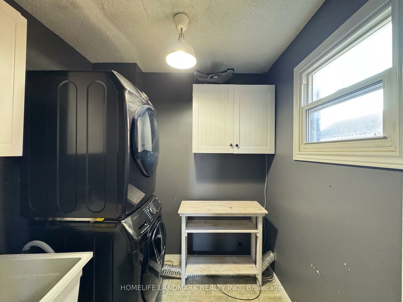 23, Wallace, Northwest, Barrie