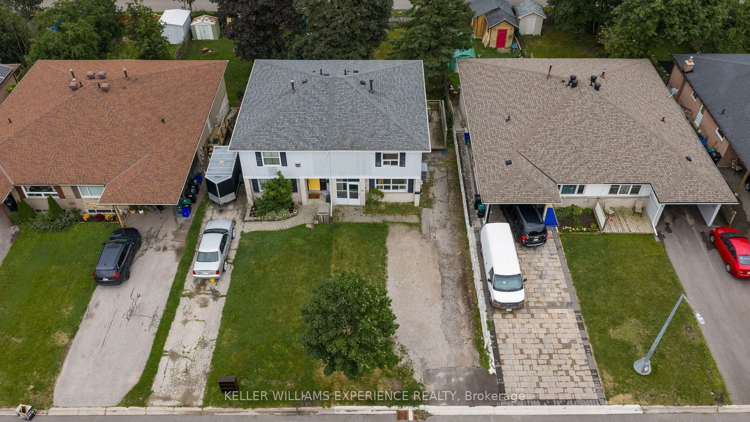 49, Daphne, Cundles East, Barrie