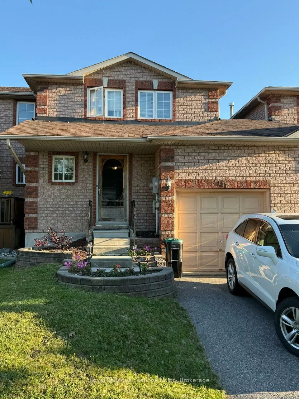 117, Cheltenham, Georgian Drive, Barrie