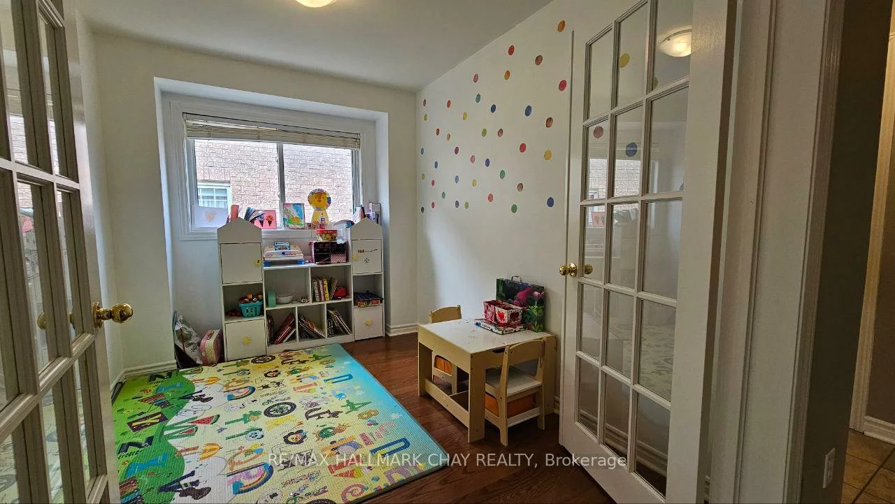 53, Livia Herman, East Bayfield, Barrie