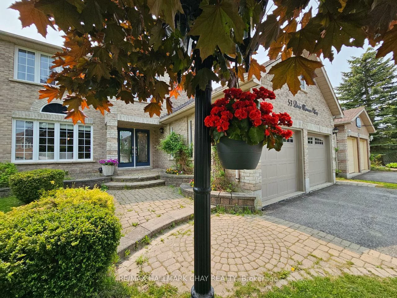 53, Livia Herman, East Bayfield, Barrie