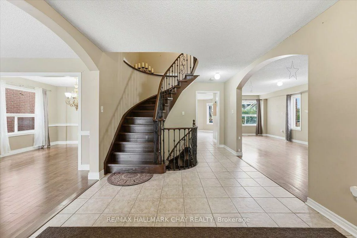 484, Ferndale, Northwest, Barrie