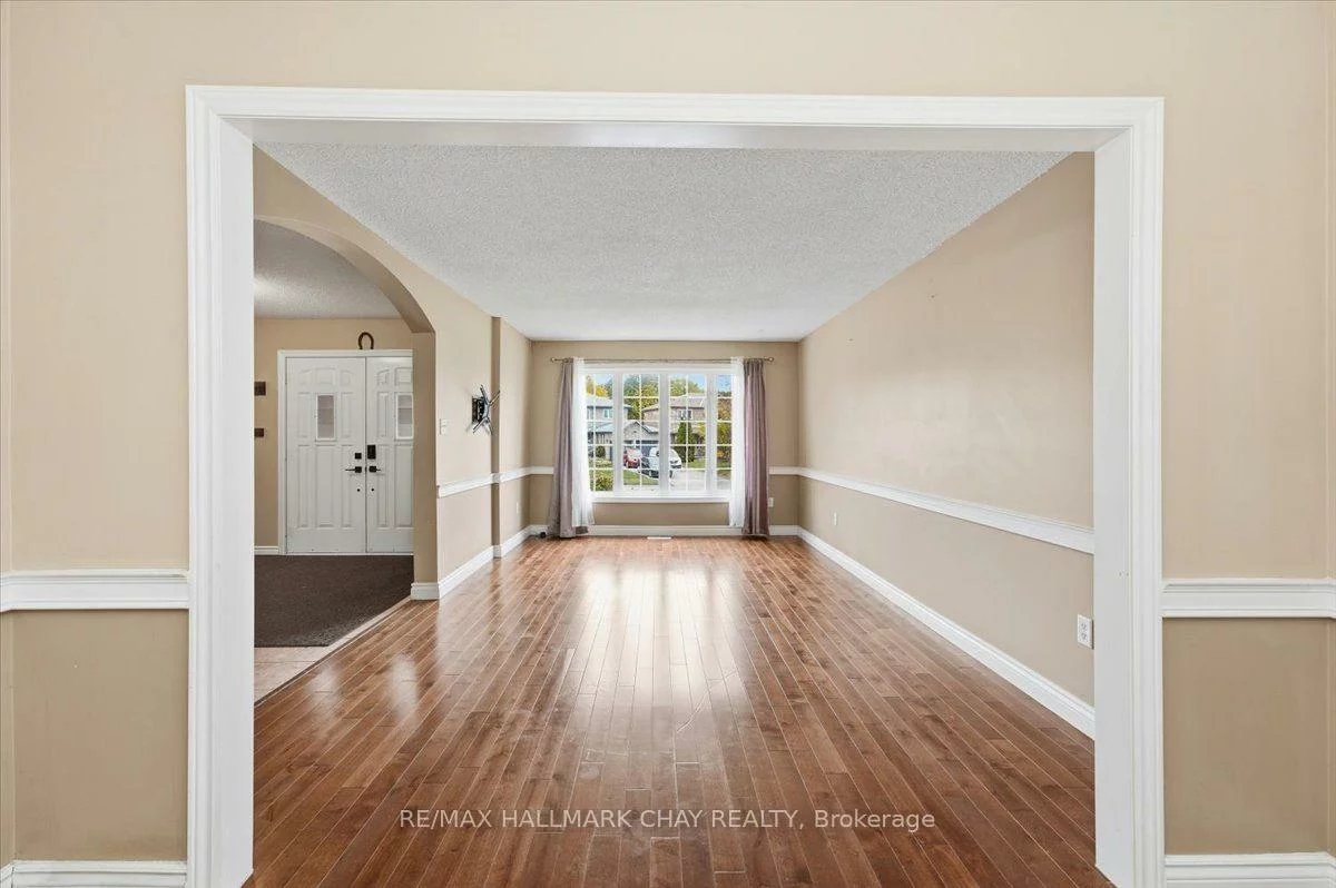 484, Ferndale, Northwest, Barrie