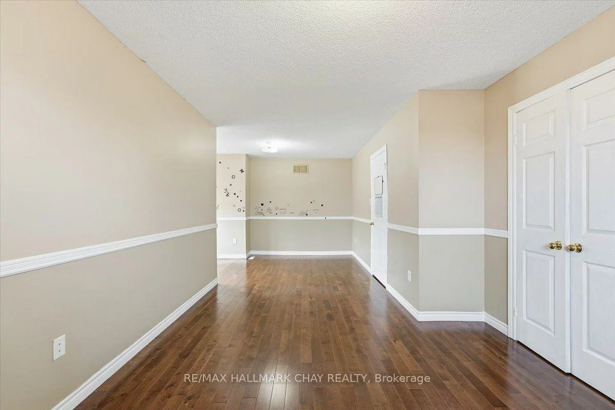 484, Ferndale, Northwest, Barrie