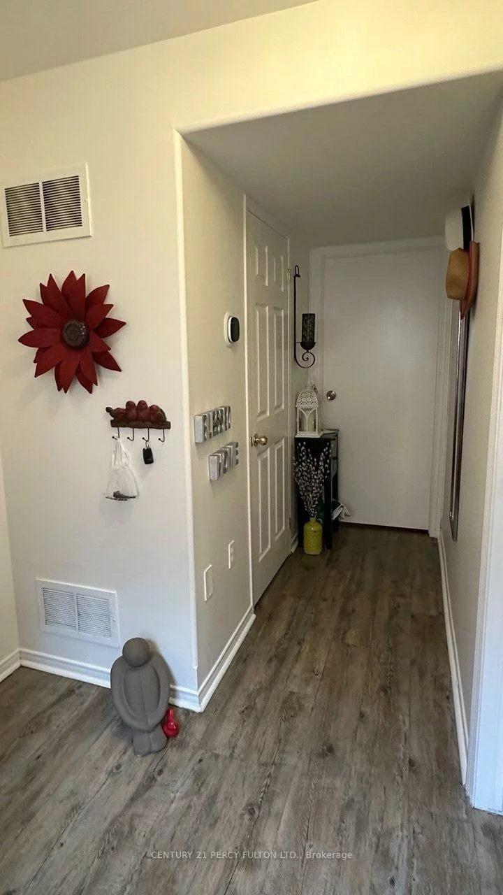 35, Forest Dale, Little Lake, Barrie