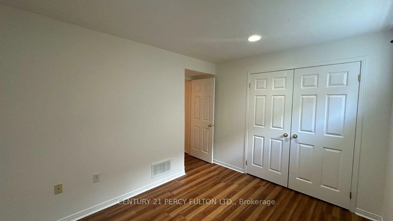 35, Forest Dale, Little Lake, Barrie