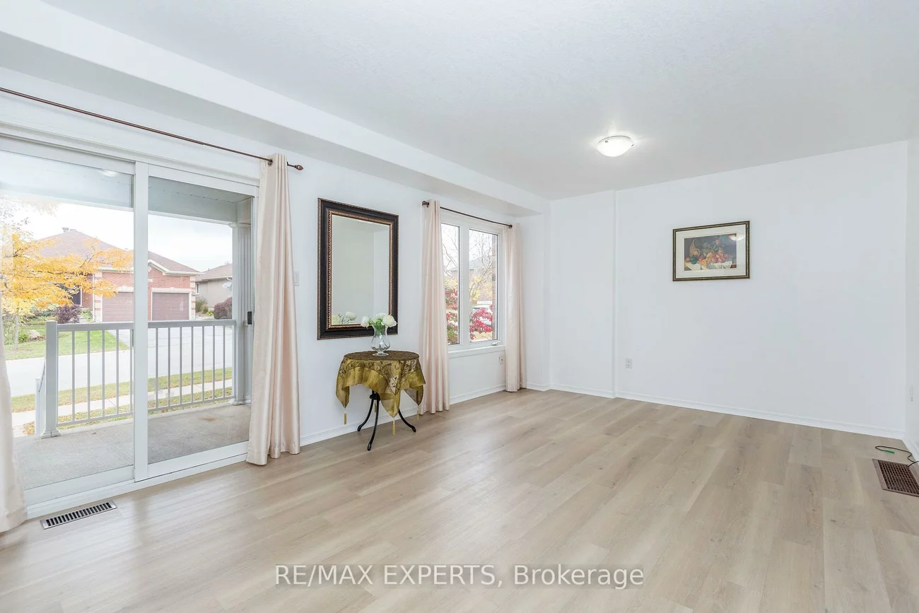 75, Prince William, Innis-Shore, Barrie