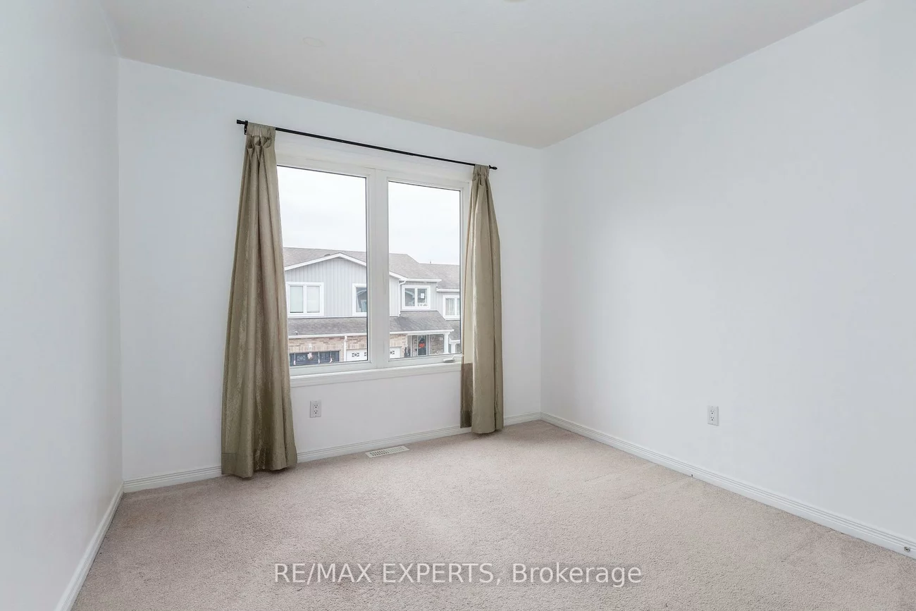 75, Prince William, Innis-Shore, Barrie