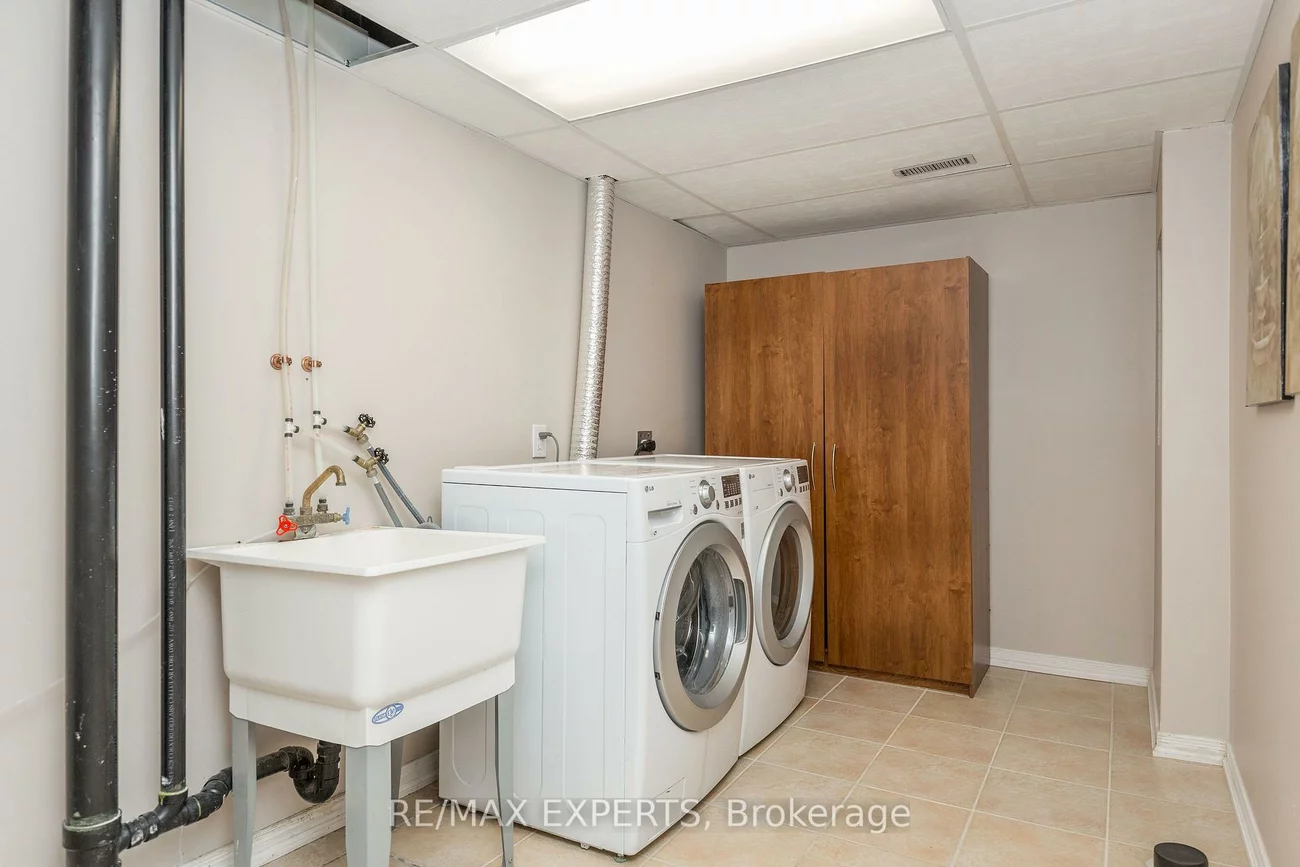 75, Prince William, Innis-Shore, Barrie