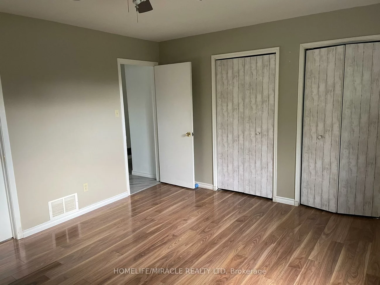 6, Wall, Cundles East, Barrie