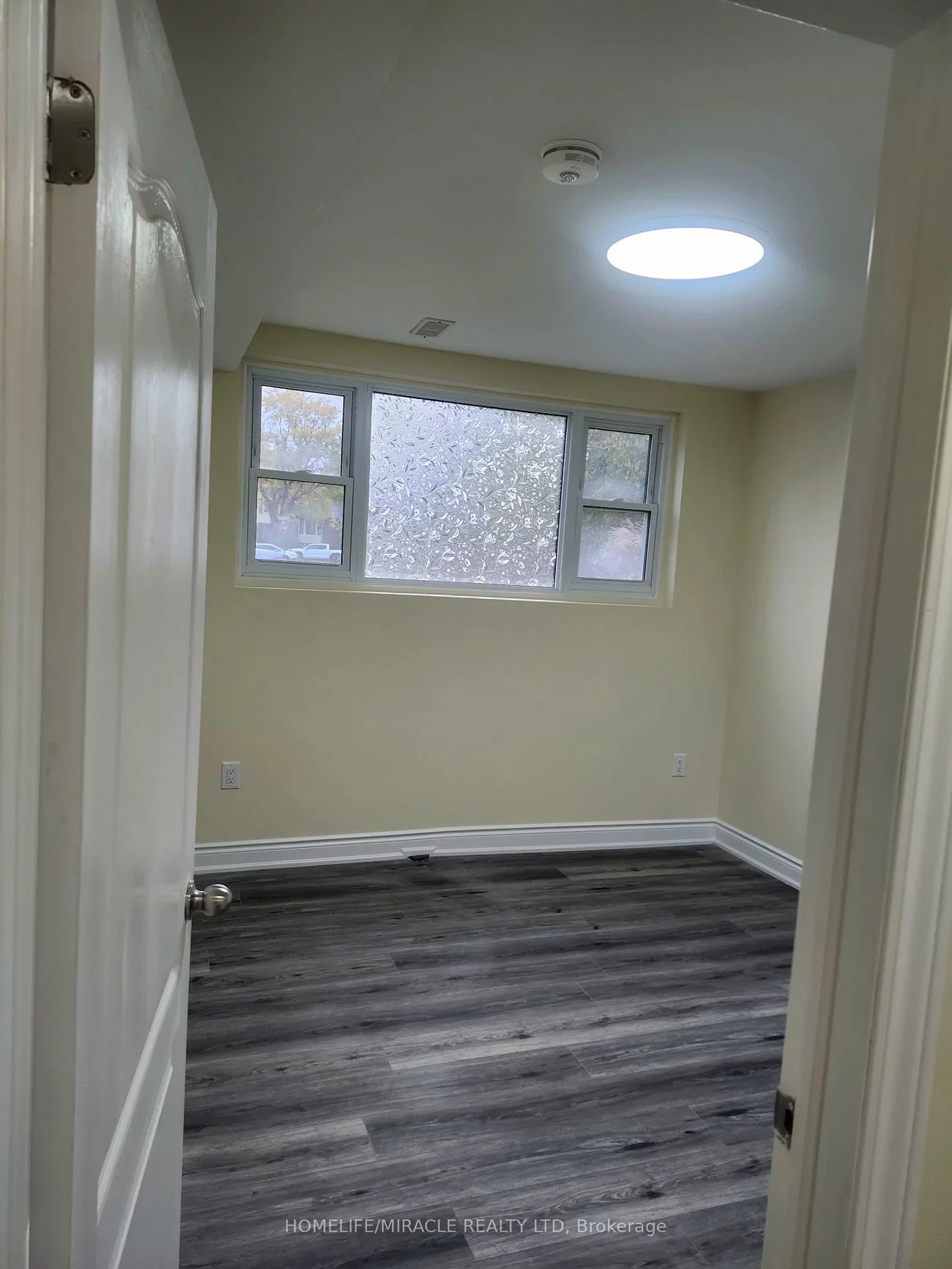 6, Wall, Cundles East, Barrie