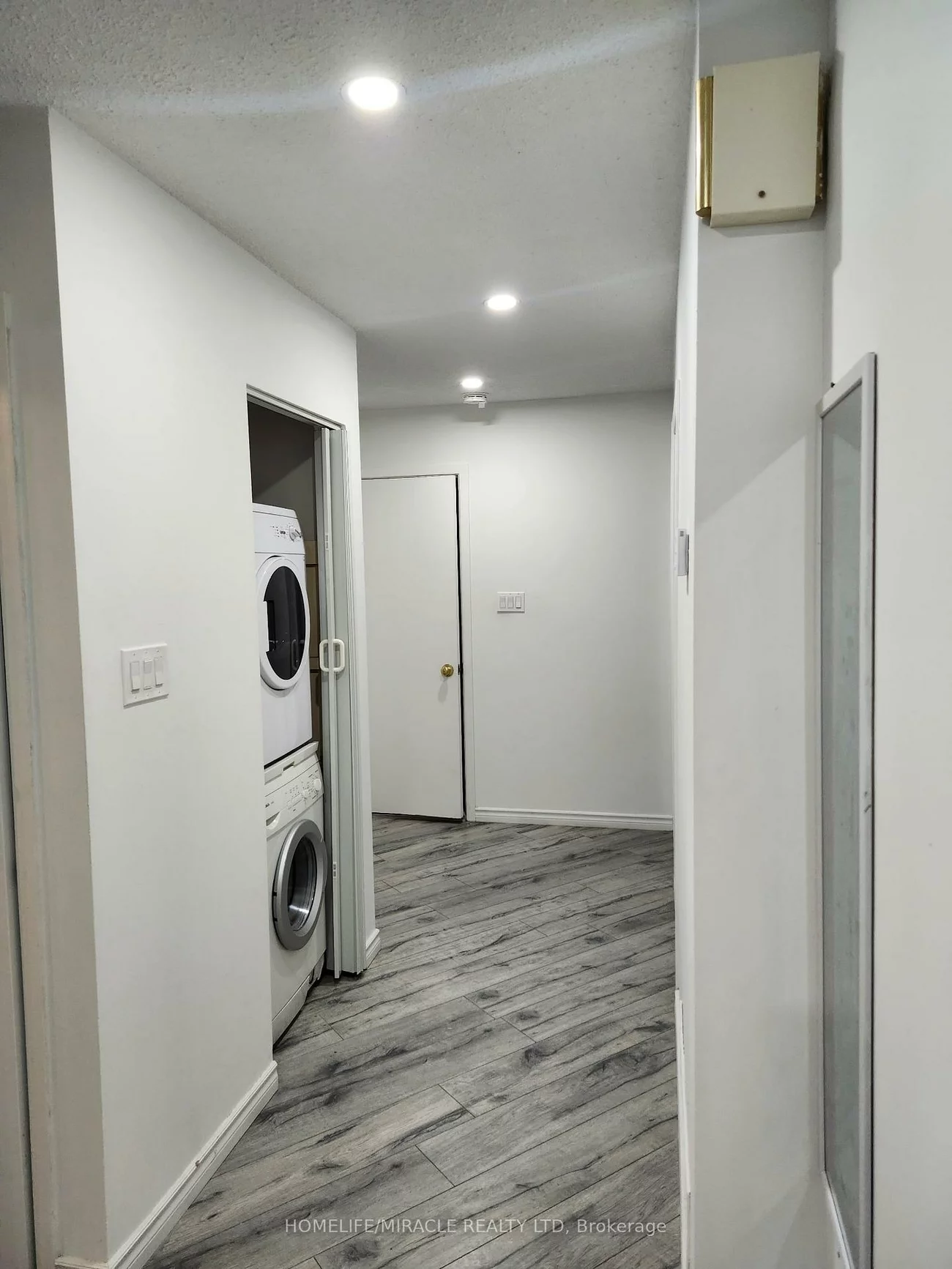 6, Wall, Cundles East, Barrie